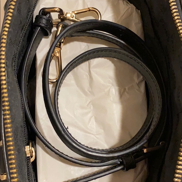 MK Saffiano leather - Picture 8 of 9